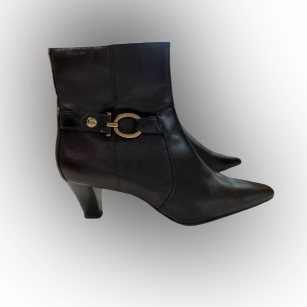 Ann Klein Greta Brown Leather Ankle Boots Size 8.5